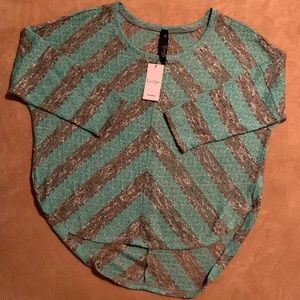 Jessica Simpson Sweater